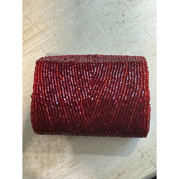 Beaded Red Lipstick Snap Closure & Interior Mirror - Picture 9 of 11